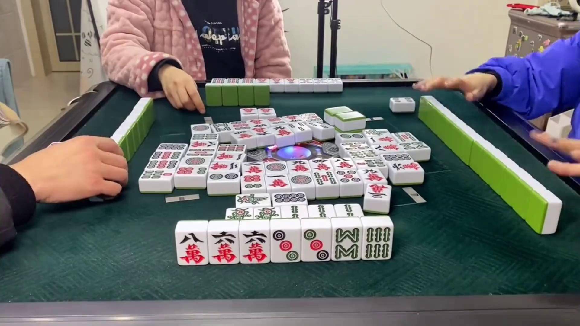 分享一款“贵州捉鸡麻将有挂吗”分享装挂步骤-第3张图片