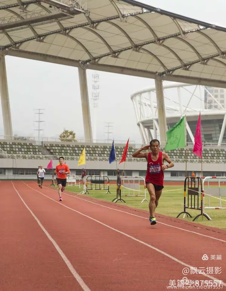 分析实测“乐清十三水有没有挂”附开挂脚本详细步-第1张图片