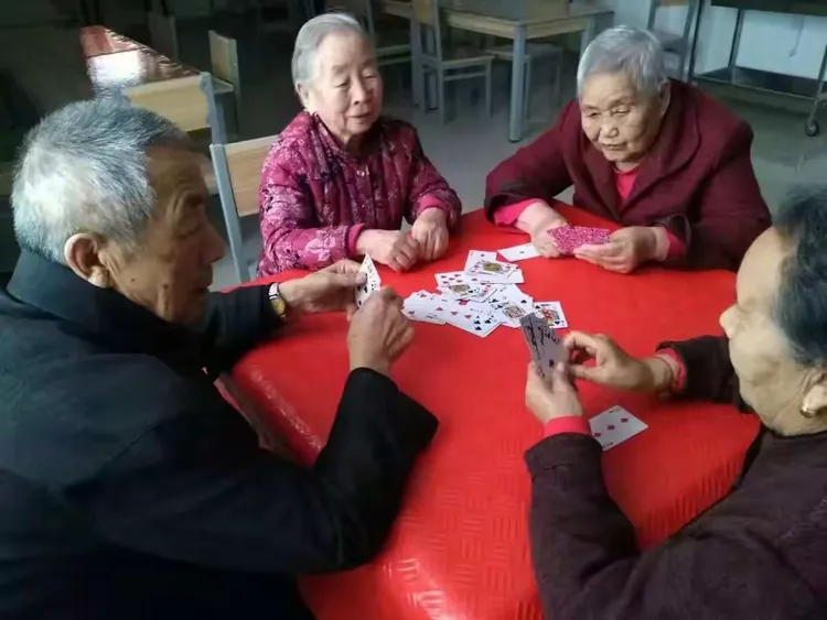 介绍一款“皮球麻将开挂神器下载”太坑人了,真的有挂-第2张图片