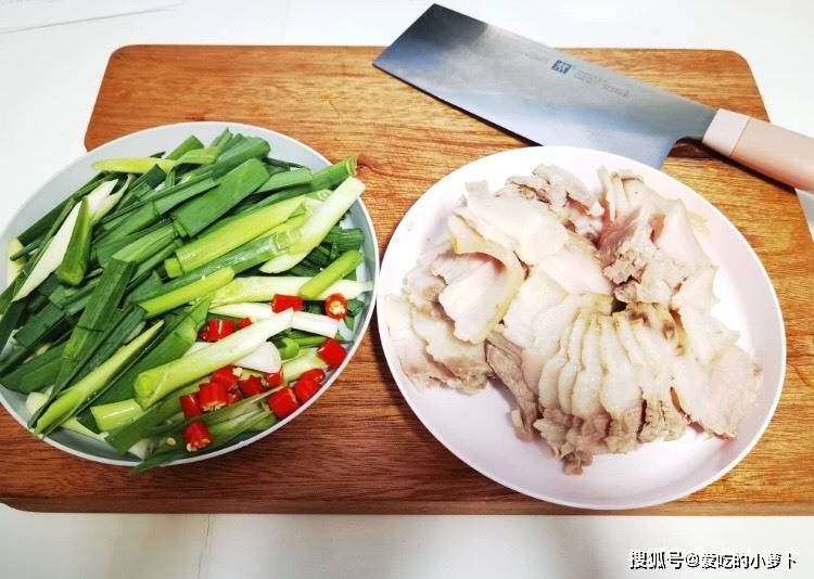 教程分享“中至窝龙开挂神器免费”分享用挂教程-第1张图片