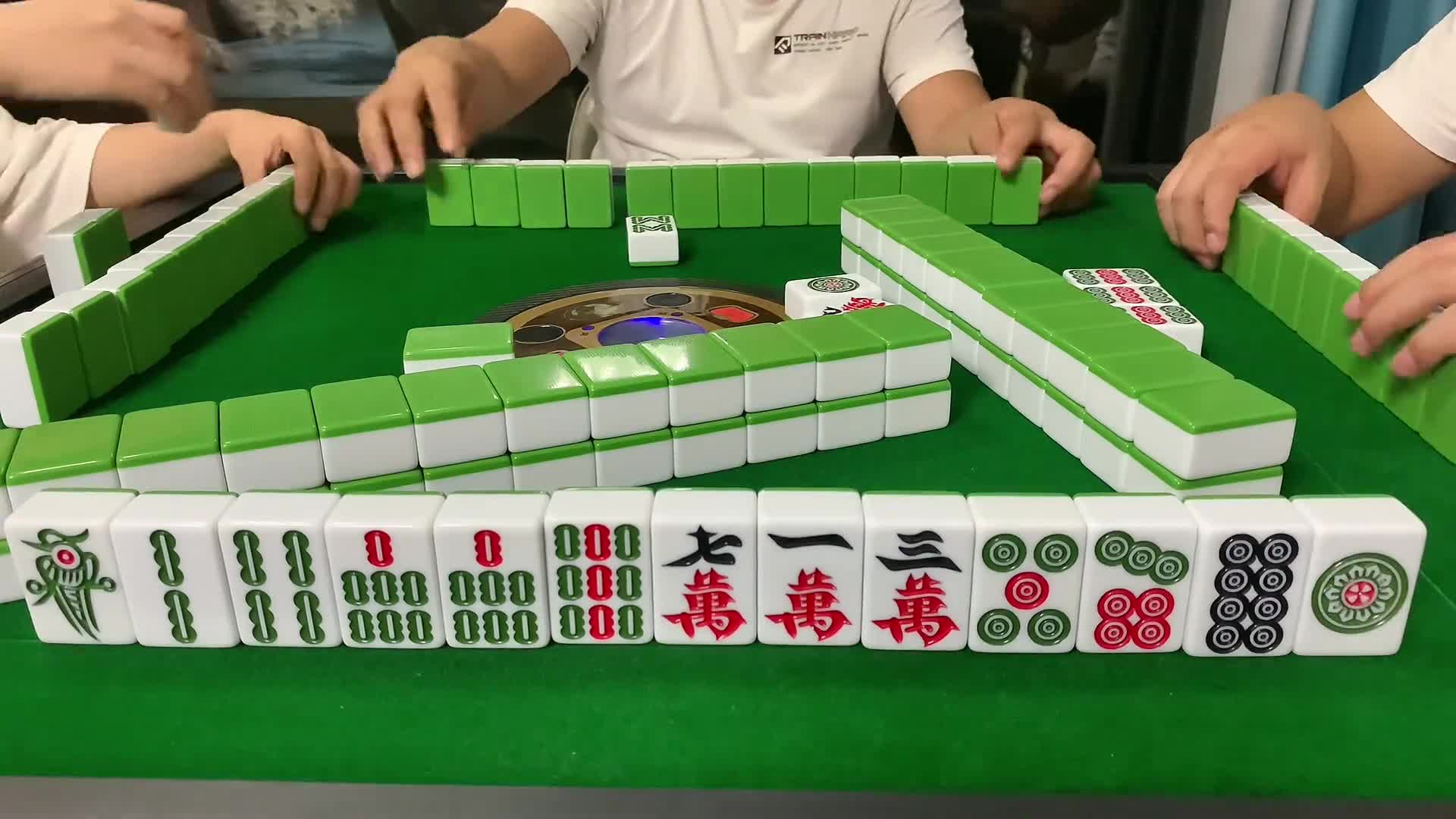 强力推荐“微乐贵阳麻将怎样免费开挂	”分享装挂技巧步骤-第1张图片